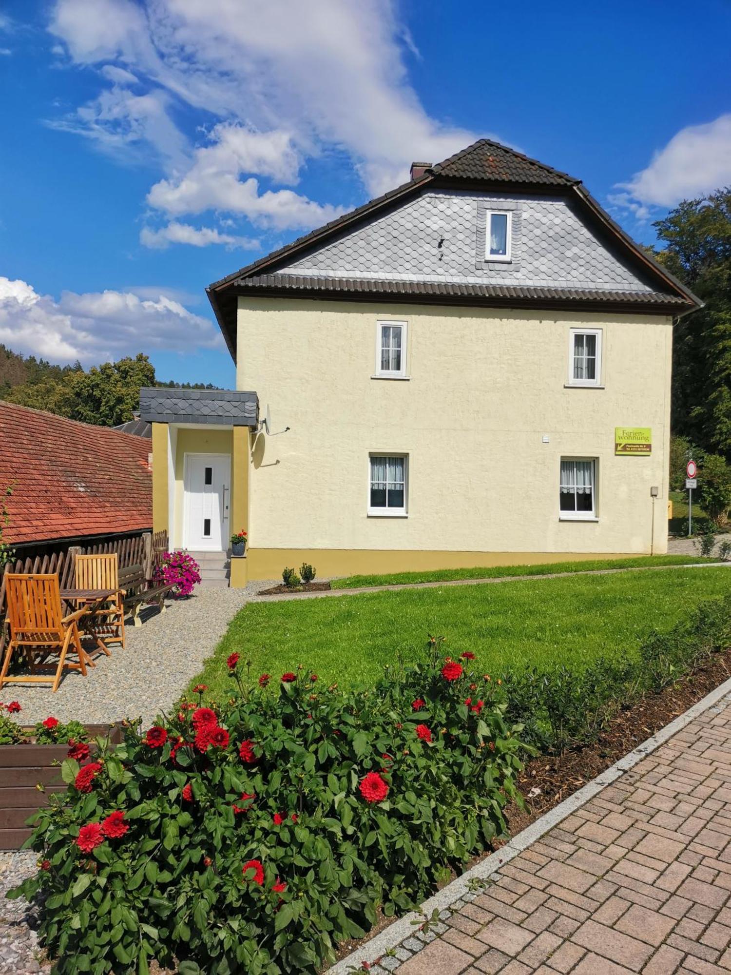 Ferienwohnung Paulinzella 9 Inklusive Parkplatz Und Wlan Extérieur photo