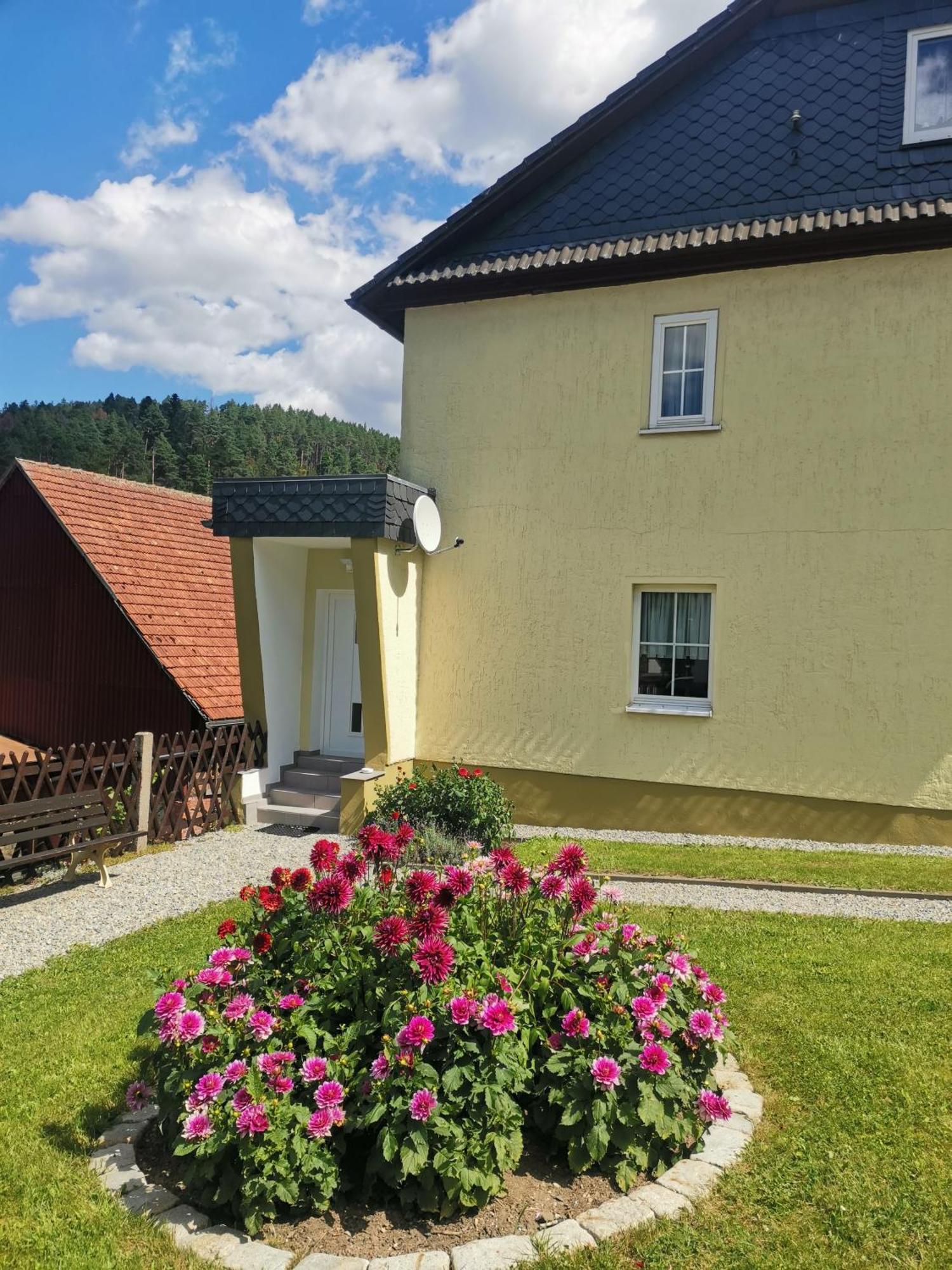 Ferienwohnung Paulinzella 9 Inklusive Parkplatz Und Wlan Extérieur photo